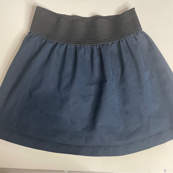 Max Azria Miley Cyrus Girls Skirt M 7/8 Mini Full Pull On Skaters Navy Black - Picture 2 of 7